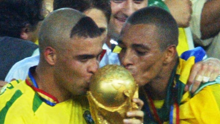 Ronaldo, Gilberto Silva