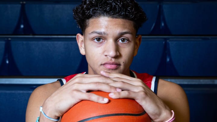 Corpus Christi Veterans Memorial junior Billy White III - the All-South Texas Boys Basketball MVP - announced on Thursday, Aug. 7, 2025, his intent to reclassify to 2025, thus ending his high school career a year early, and also his commitment to SMU, which he will begin attending immediately. 