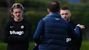 FBL-EUR-C1-CHELSEA-TRAINING