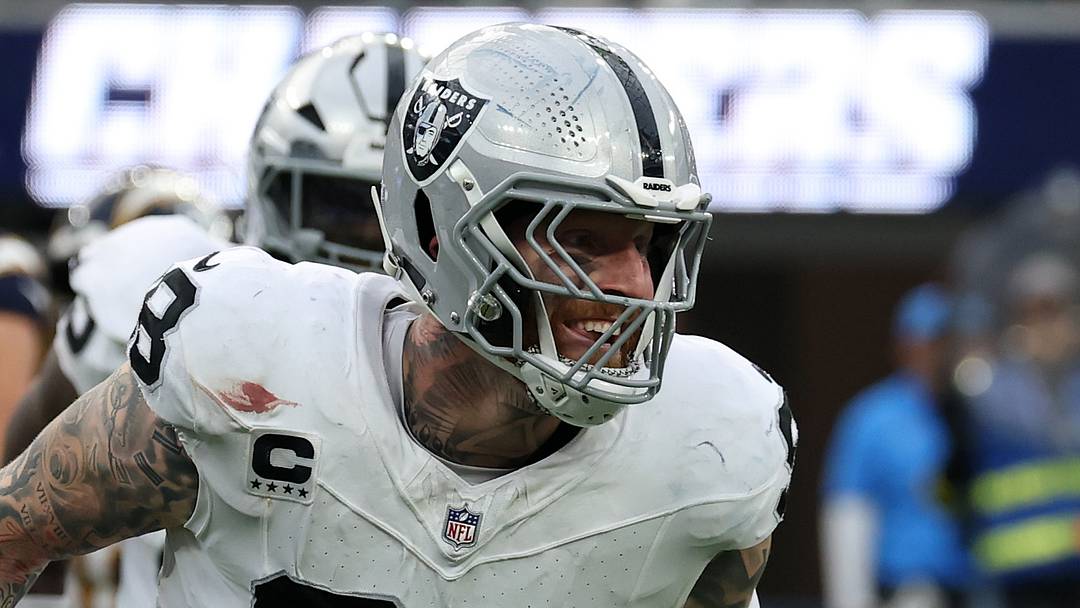Nov 30, 2025; Inglewood, California, USA; Las Vegas Raiders defensive end Maxx Crosby (98) reacts after a tackle against the Los Angeles Chargers during the second half at SoFi Stadium. Mandatory Credit: Kiyoshi Mio-Imagn Images