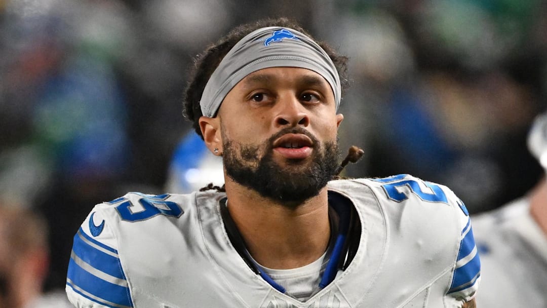 Nov 16, 2025; Philadelphia, Pennsylvania, USA; Detroit Lions cornerback Avonte Maddox (29) runs off the field at halftime against the Philadelphia Eagles at Lincoln Financial Field. Mandatory Credit: Eric Hartline-Imagn Images