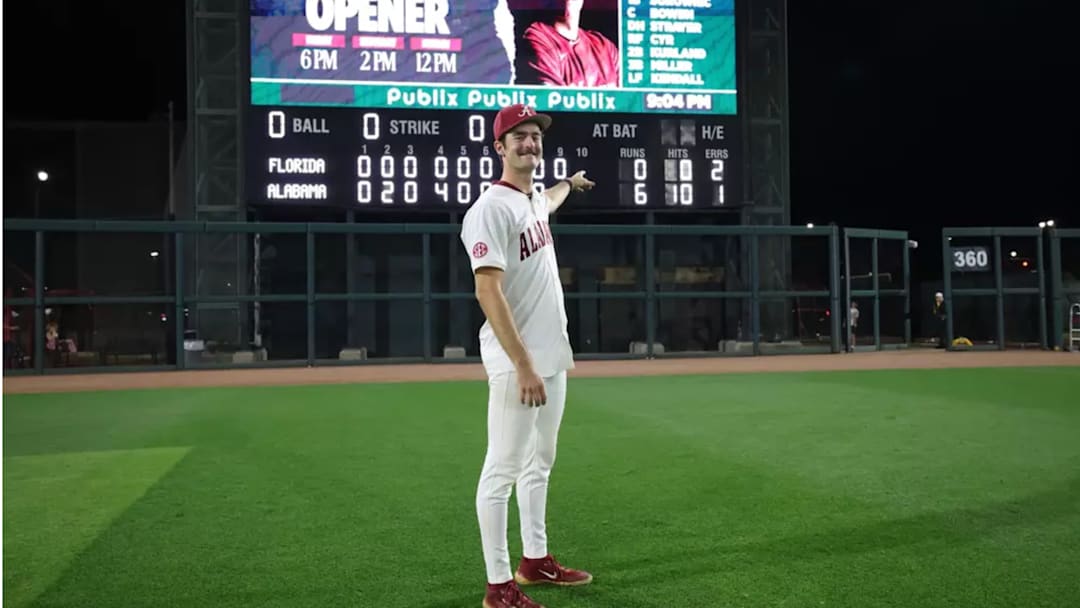 Alabama Baseball Player Tyler Fay (8) in action against Florida at Sewell-Thomas Stadium in Tuscaloosa, AL on Friday, Mar 20, 2026.