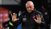Scolari prega foco no Brasileirão para finalizar esta edição da Série A entre os quatro primeiros colocados