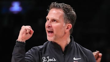 Saint Joseph's coach Billy Lange will join the Knicks' coaching staff under Mike Brown.