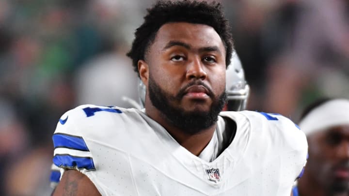 Nov 5, 2023; Philadelphia, Pennsylvania, USA; Dallas Cowboys guard Chuma Edoga (71)against the Philadelphia Eagles at Lincoln Financial Field. Mandatory Credit: Eric Hartline-Imagn Images