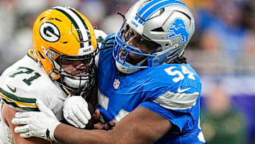 Detroit Lions defensive tackle Alim McNeill (54).
