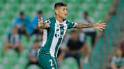 Boca Juniors buscaría reforzar su defensiva en invierno y tendría en la mira al zaguero argentino Bruno Amione de Santos Laguna.