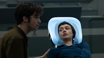 FX's Alien: Earth -- "Observation" -- Season 1, Episode 4 (Airs Tues, August 26) -- Pictured (L-R): Alex Lawther as Hermit, Sydney Chandler as Wendy, David Rysdahl as Arthur.
