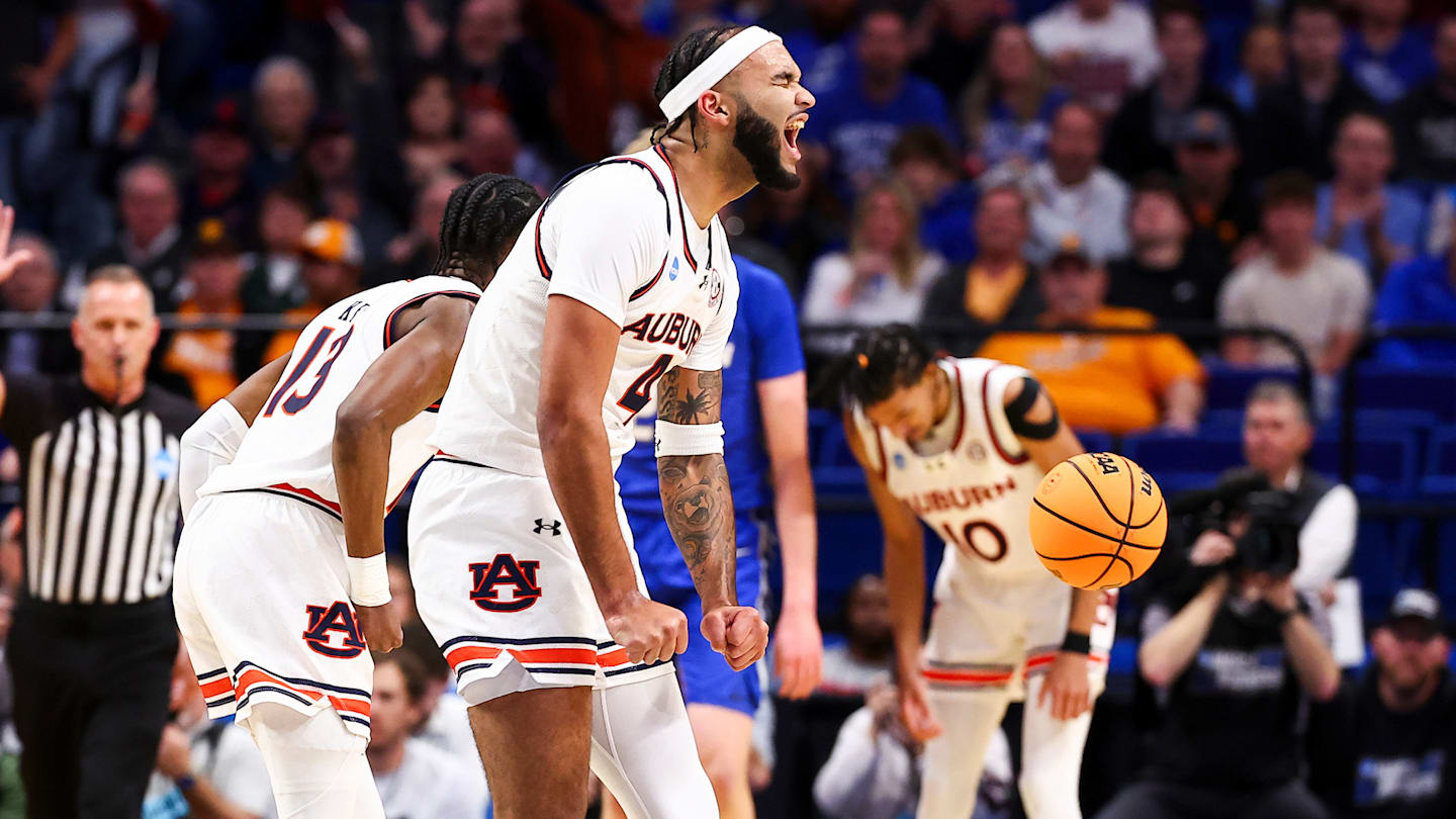 Former Auburn Star Johni Broome Debuts Strong for 76ers in NBA Summer League