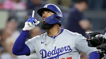 Los Angeles Dodgers v New York Yankees