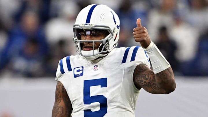 Dec 22, 2024; Indianapolis, Indiana, USA; Indianapolis Colts quarterback Anthony Richardson (5) gives a thumbs up before the snap during the second half against the Tennessee Titans at Lucas Oil Stadium. Mandatory Credit: Marc Lebryk-Imagn Images Dec 22, 2024; Indianapolis, Indiana, USA; Indianapolis Colts quarterback Anthony Richardson (5) gives a thumbs up before the snap during the second half against the Tennessee Titans at Lucas Oil Stadium. Mandatory Credit: Marc Lebryk-Imagn Images