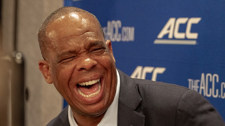 North Carolina head coach Hubert Davis at the 2025 ACC Tipoff North Carolina head coach Hubert Davis at the 2025 ACC Tipoff