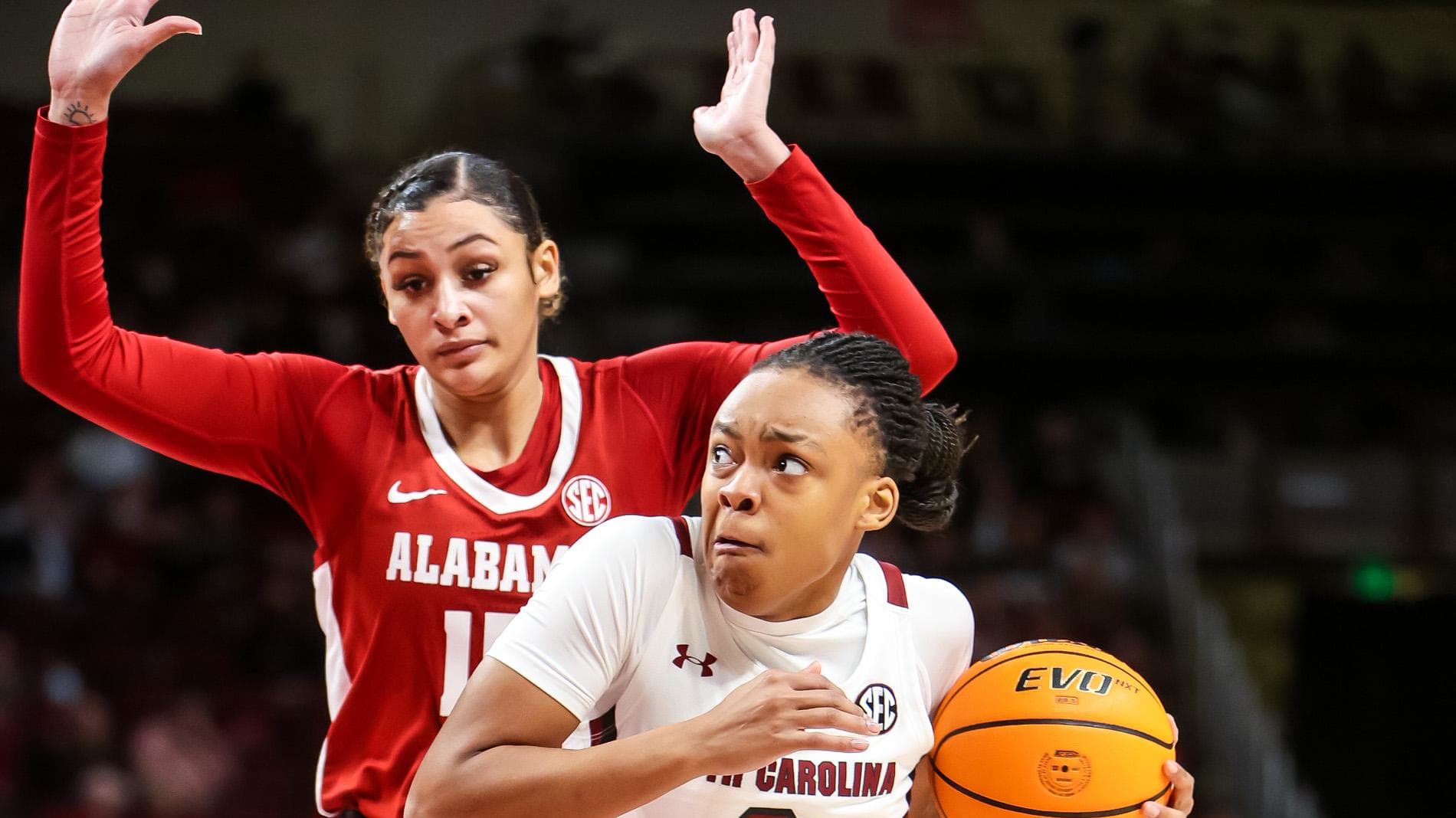Transfer Guard Commits to Mississippi State Women’s Basketball