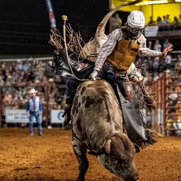 Cash Toews winning the bull riding