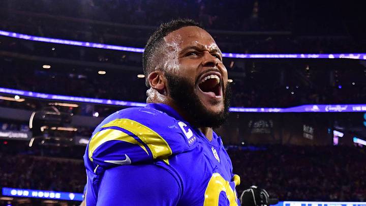Los Angeles Rams defensive end Aaron Donald (99)