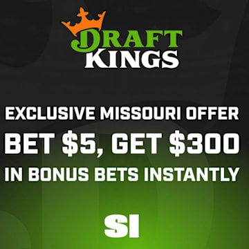 DraftKings promo code offer: Bet $5, get $300 bonus bets for Chargers vs Chiefs.