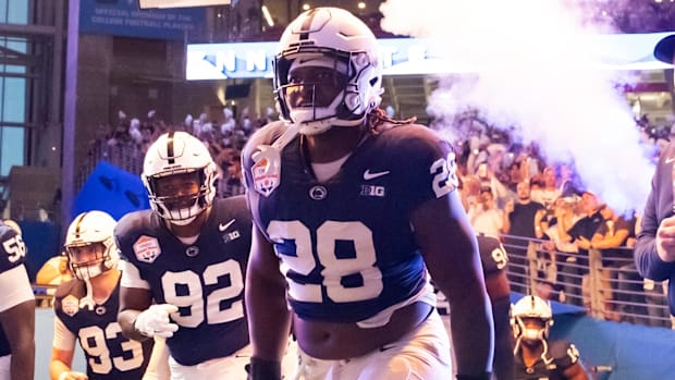 Penn State Nittany Lions defensive tackle Zane Durant takes the field for the Fiesta Bowl vs. the Boise State Broncos.