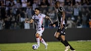 Matheuzinho perdeu espaço no Vitória