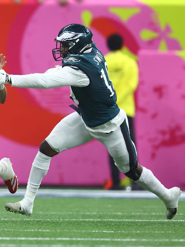 Kansas City Chiefs quarterback Patrick Mahomes is tackled by Philadelphia Eagles linebacker Josh Sweat in Super Bowl LIX Kansas City Chiefs quarterback Patrick Mahomes is tackled by Philadelphia Eagles linebacker Josh Sweat in Super Bowl LIX