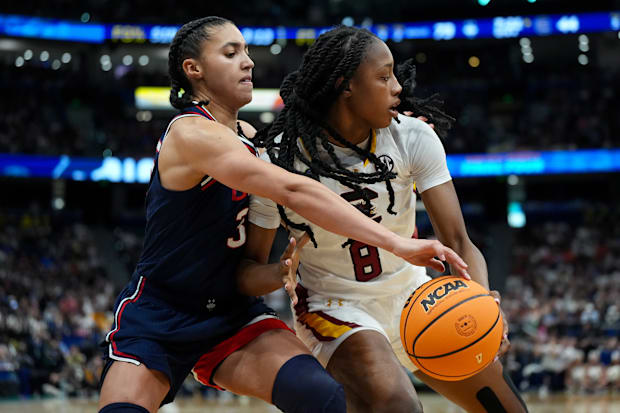 Azzi Fudd, UConn