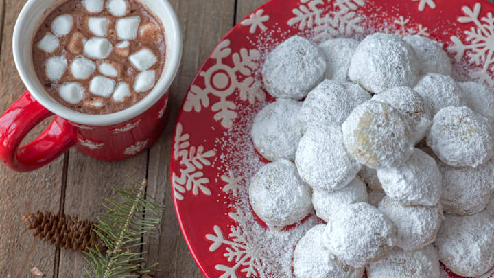 Hot chocolate and holiday cookies