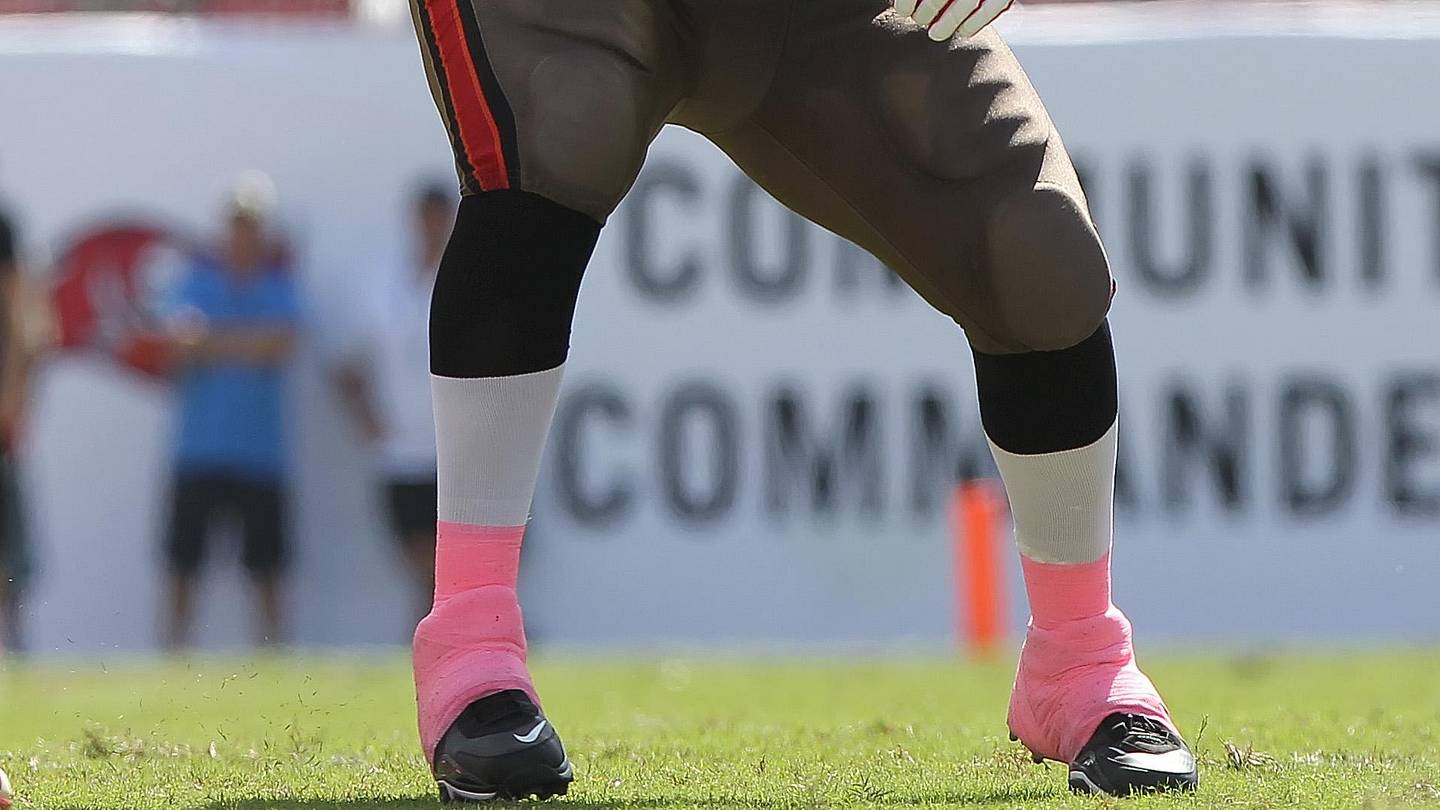 Former Atlanta Falcons Player Levies Big Accusation at 2012 Buccaneers Team