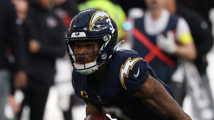 Los Angeles Chargers safety Derwin James Jr.