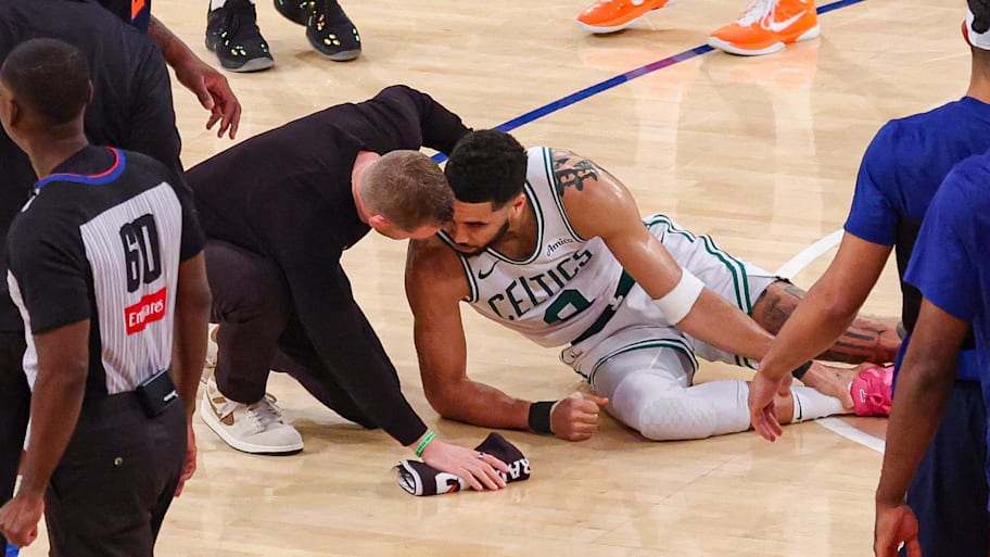 Jayson Tatum left Game 4 with a brutal injury.  | Vincent Carchietta-Imagn Images