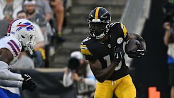 Buffalo Bills v Pittsburgh Steelers