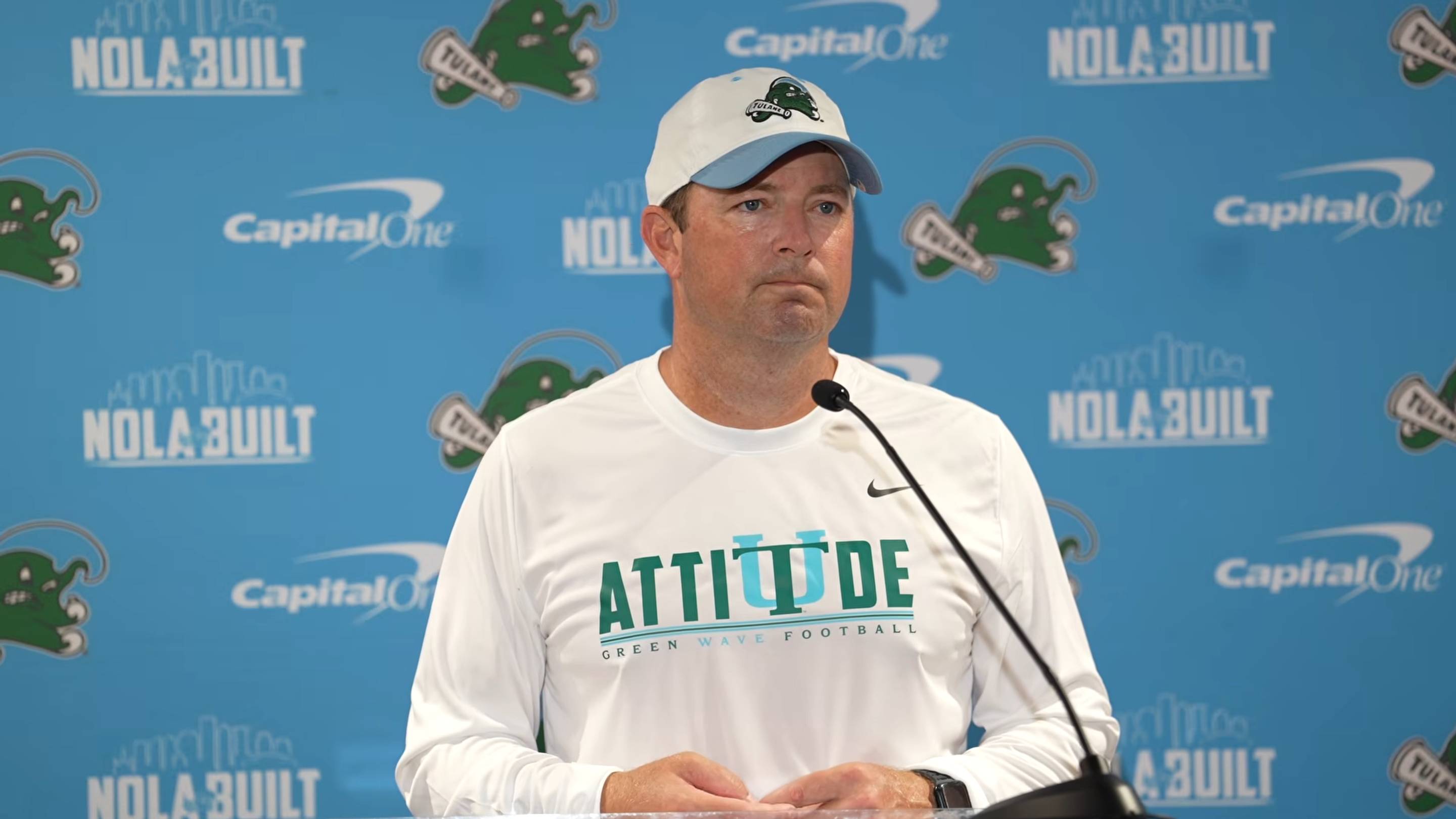 Hall Commends Yulman, Pays Respects to Tulane Legend
