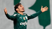Raphael Veiga ainda não marcou, mas soma duas assistências em três jogos neste ano