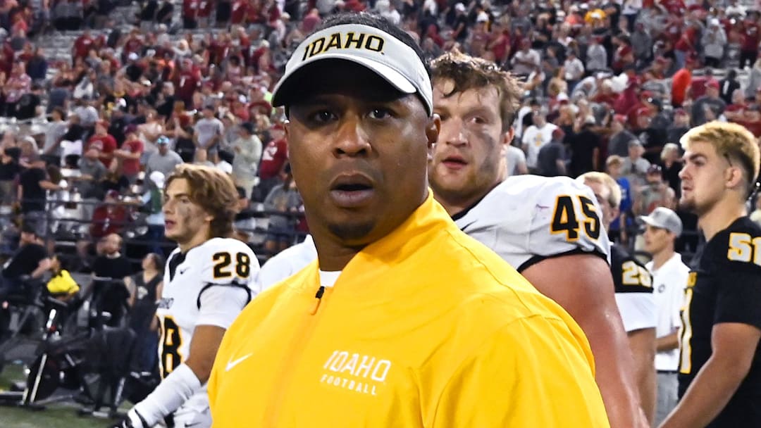 Idaho Vandals head coach Thomas Ford Jr.