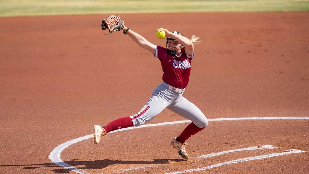 Former New Mexico State and UTEP two-way star Faith Aragon is transferring to Nebraska. Former New Mexico State and UTEP two-way star Faith Aragon is transferring to Nebraska.