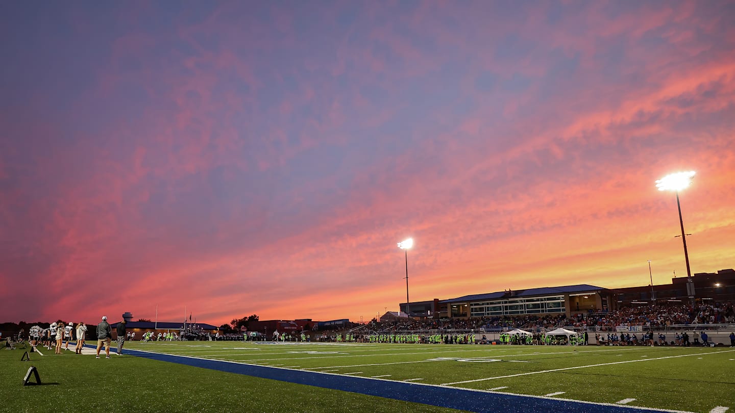 View best high school sports photos from September powered by SBLive Professional Photographers Network