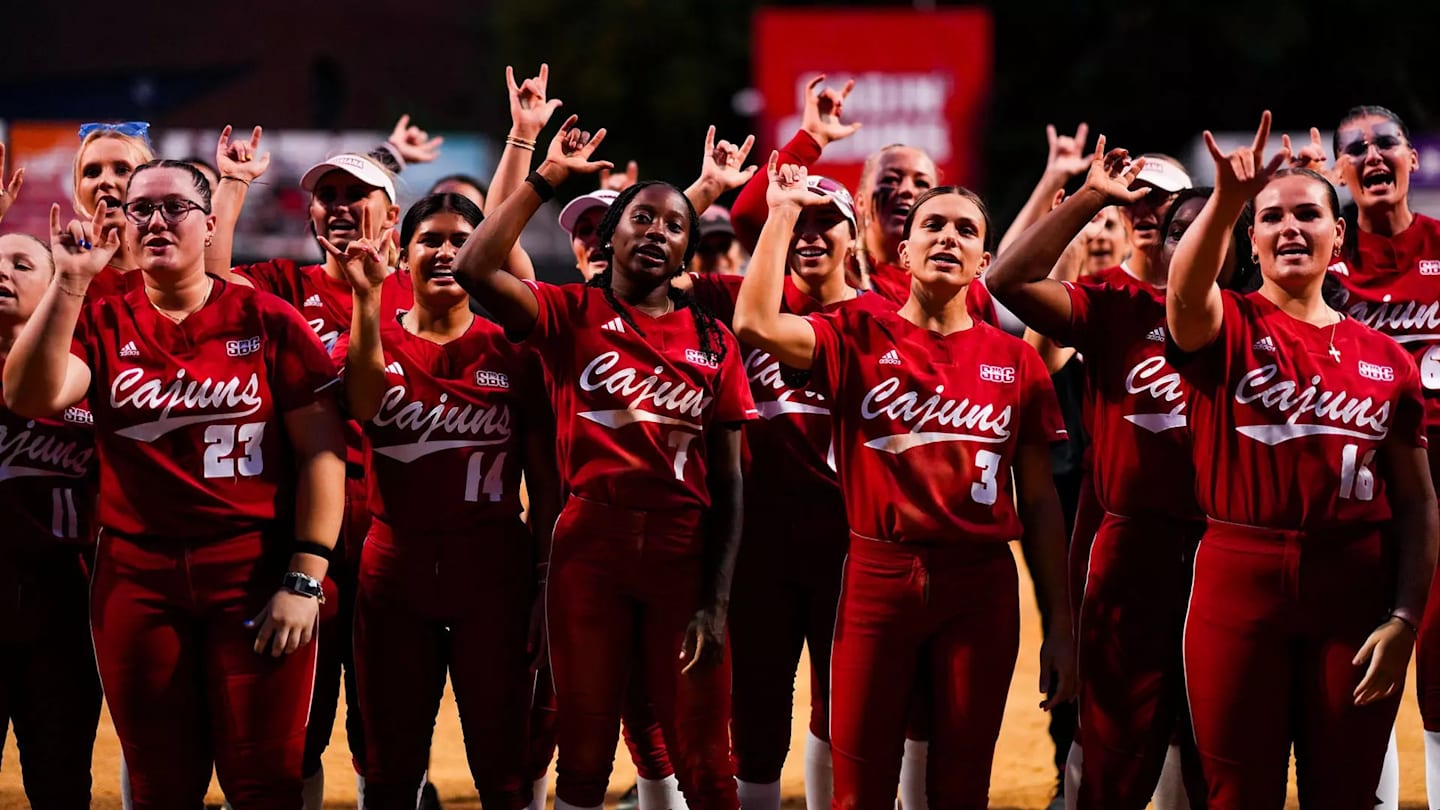 Multiple NCAA Division I Pitchers Transfer Across Texas, SEC Programs