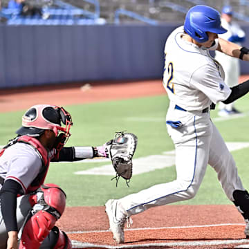 TCU Transfer Lane Hutchinson getting a hit
