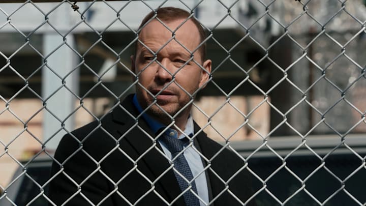 “Fire Drill” – Jamie partners with the FDNY to find the arsonist responsible for a massive fire at an NYPD evidence storage facility. Also, Danny and Baez feel the ripples of the storage facility fire when all the evidence against a cartel leader Danny brought to justice is destroyed; Anthony asks Erin to let him lead on a murder case when his friend is killed; and Eddie asks Frank to put her on modified duty following her divisive arrest of an anti-cop protestor at a rally, on BLUE BLOODS,