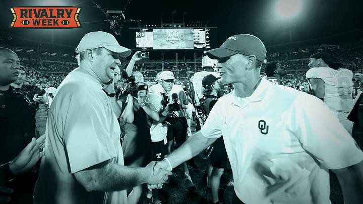 Sep 21, 2024; Norman, Oklahoma, USA; Tennessee Volunteers head coach Josh Heupel (left) shakes hands with Oklahoma Sooners head coach Brent Venables (right) after the game at Gaylord Family-Oklahoma Memorial Stadium. 