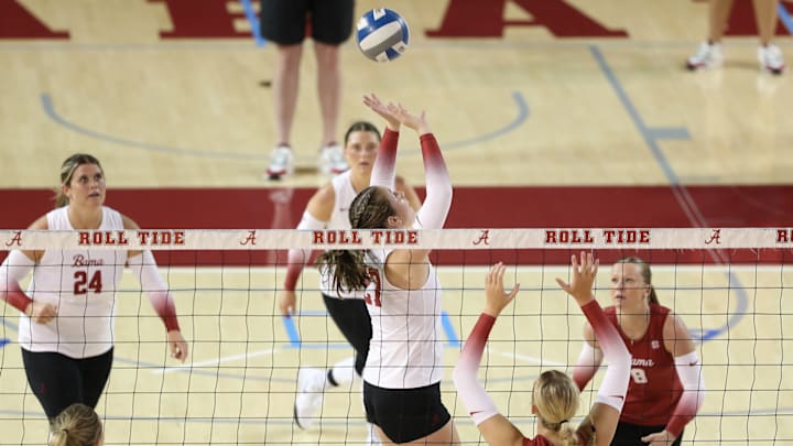 Alabama Volleyball at the Crimson Tide Invitational