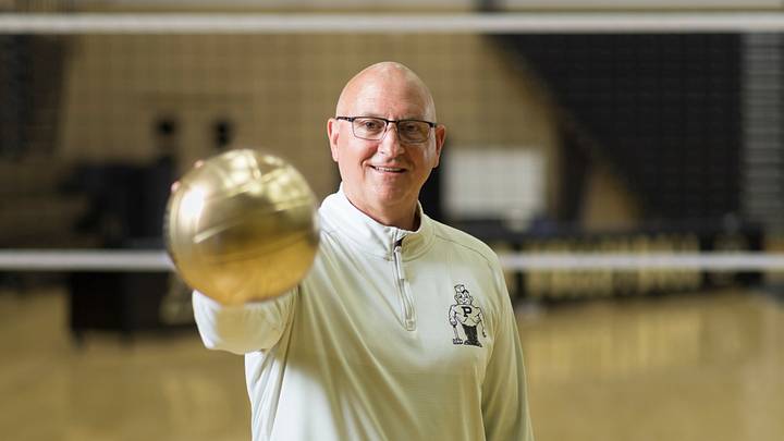 Dave Shondell officially eclipsed former Purdue men’s basketball legend Gene Keady with 513 victories. Dave Shondell officially eclipsed former Purdue men’s basketball legend Gene Keady with 513 victories.