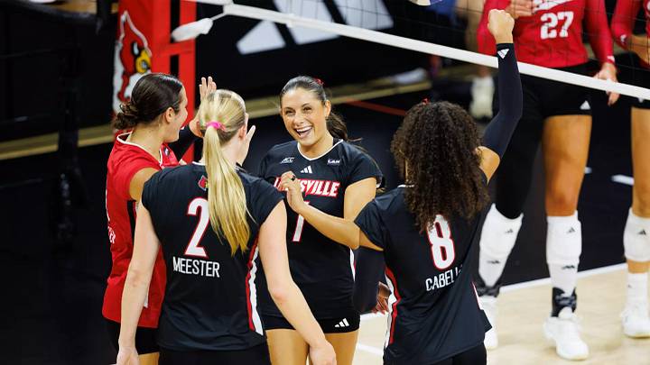 The Cardinals rise to No. 3 in the AVCA rankings. The Cardinals rise to No. 3 in the AVCA rankings.