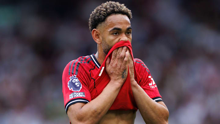 Matheus Cunha was forced off for Man Utd against Burnley.