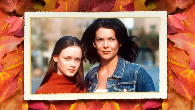 Alexis Bledel (left) and Lauren Graham as Rory and Lorelai Gilmore.