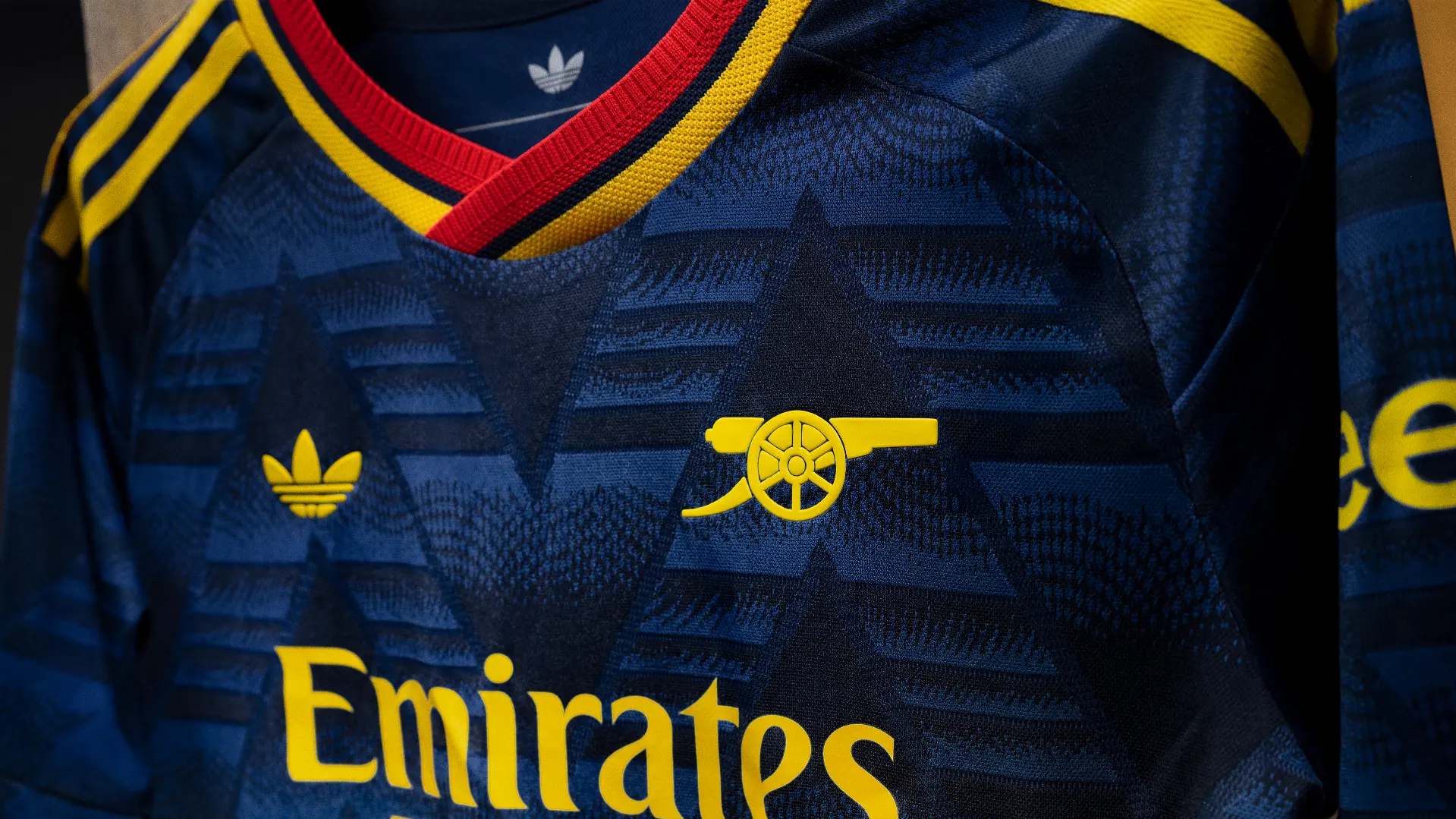 Arsenal Take Inspiration From '90s Cult Classic for 2026–27 Away