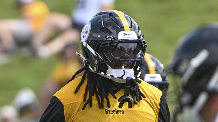 Pittsburgh Steelers defensive back Jalen Ramsey participates in drills during training camp. | Barry Reeger-Imagn Images