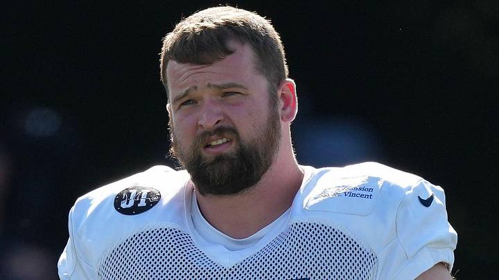 Indianapolis Colts center Danny Pinter