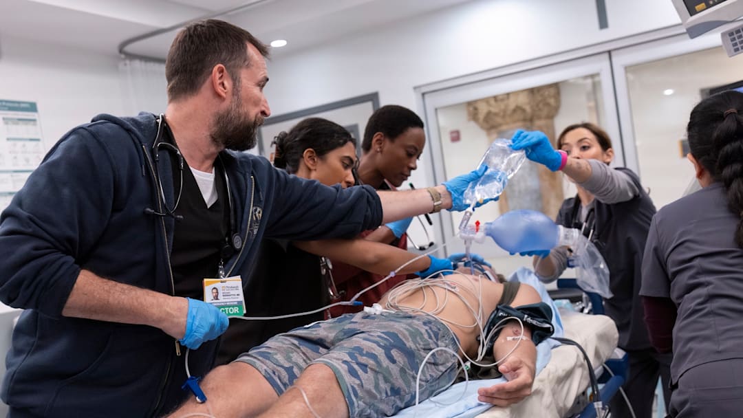 The Pitt - Robby and team work to pinpoint Nick’s condition. (Warrick Page/MAX)