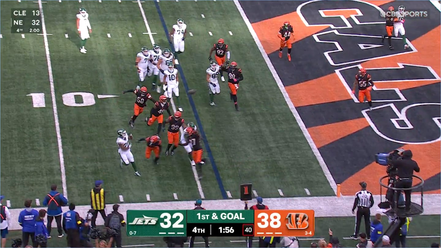 Jets Use Amazing Trick Play to Secure First Win of Season vs. Bengals