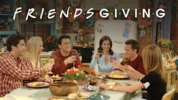 Fathom Events continues its celebration of Friends’ 25th anniversary by bringing eight Thanksgiving-themed episodes of the legendary series to movie theaters across the U.S. over two days November 24 at 7 p.m. and November 25 at 4 p.m. and 7 p.m. (all local times). Each day will feature four unique episodes that have been newly remastered in 4K from the original 35mm camera negative.. Image Courtesy Fathom Events / Warner Bros. Television 