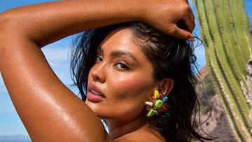 Jocelyn Corona was photographed by James Macari in Loreto, Baja California Sur, Mexico. 